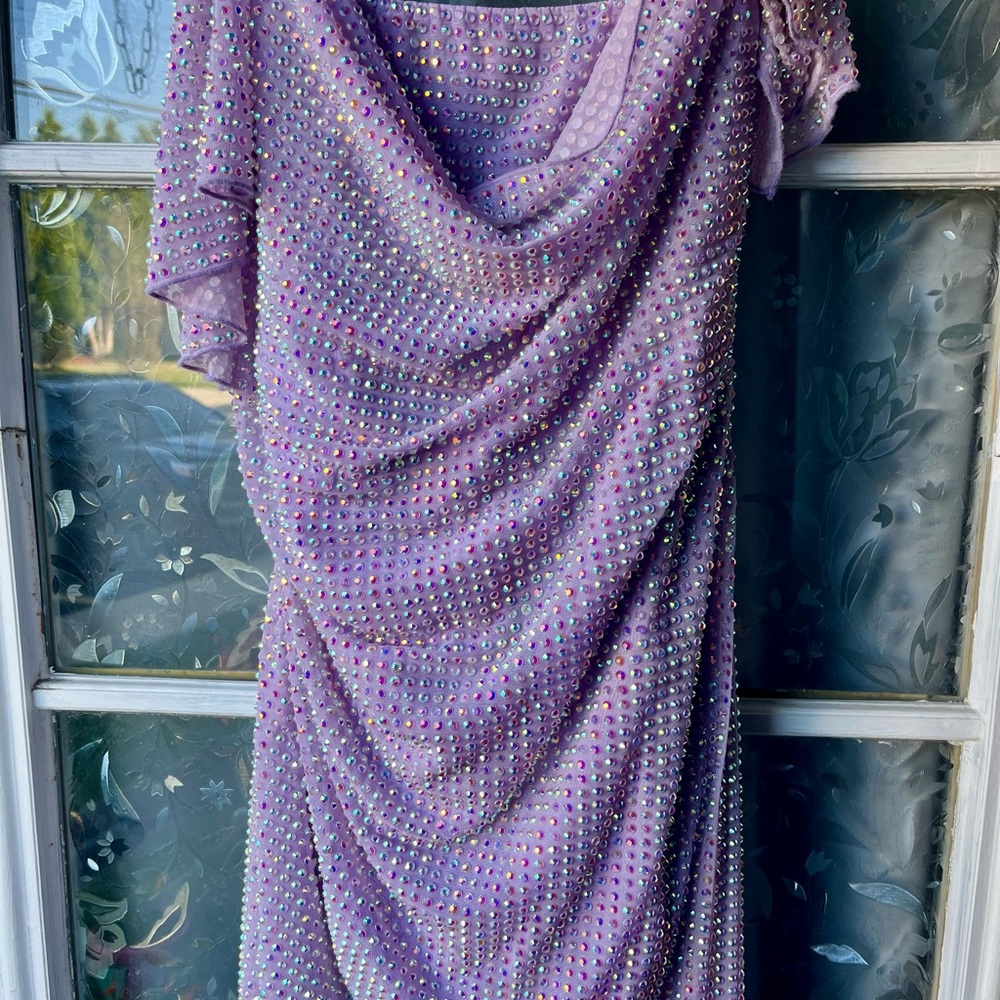 Oh Polly size 6 pink/purple iridescent beaded mini dress